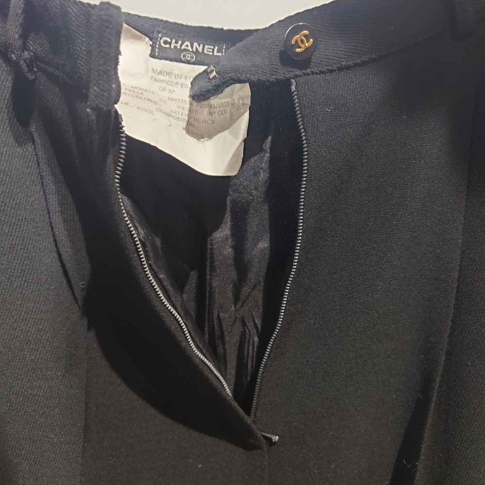 Vintage CHANEL pleated black dress pants - Picture 15 of 16